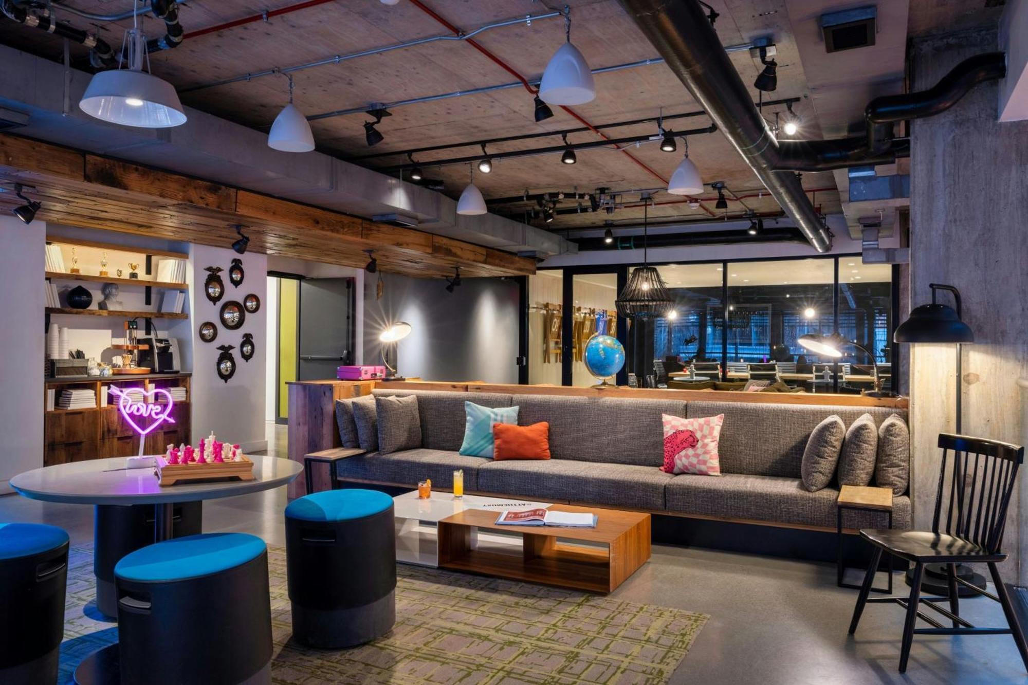 Moxy Washington, Dc Downtown Hotell Exteriör bild